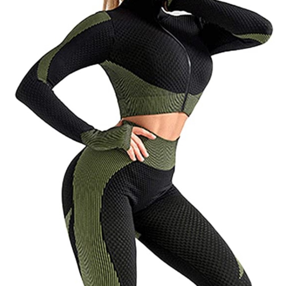 Workout two piece